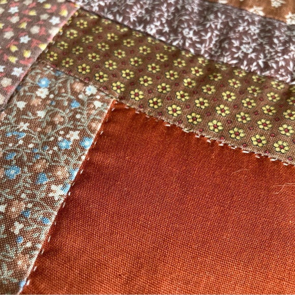 Vintage Log Cabin Quilt in Brown and Cream Queen Size - Picture 7 of 10